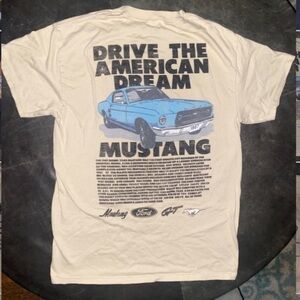 Ford Mustang “Drive the American Dream” Graphic T-Shirt | Size M